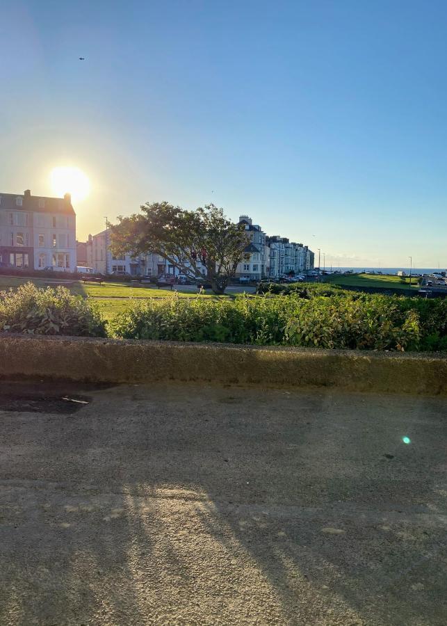Port Pour Deux Leilighet Portrush Eksteriør bilde